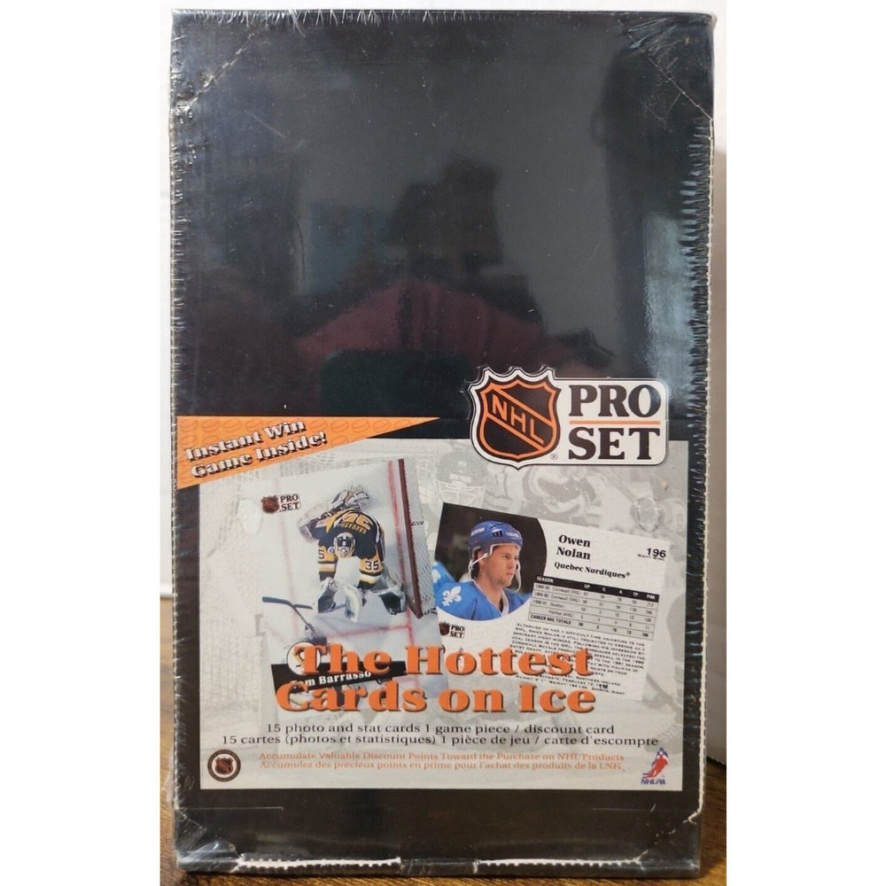1991-92 Pro Set Series 1 Hockey Factory Sealed Wax Box 36 Packs (English) SEALED